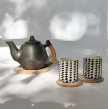 Load image into Gallery viewer, Plastic-free cork hot pad with sea turtle artwork, ideal for eco-conscious kitchen and dining.