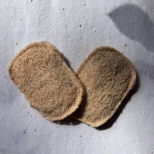 Biodegradable loofah scrubber set of 2 for shower, natural plastic-free body exfoliator