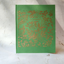 Load image into Gallery viewer, Handmade paper undated daily planner with hardcover, made from recycled cotton paper. green color
