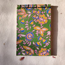 Load image into Gallery viewer, Handmade Paper Notepad | Green Floral
